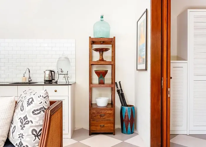 Beautiful 1 Bedroom In Perfect Location *
